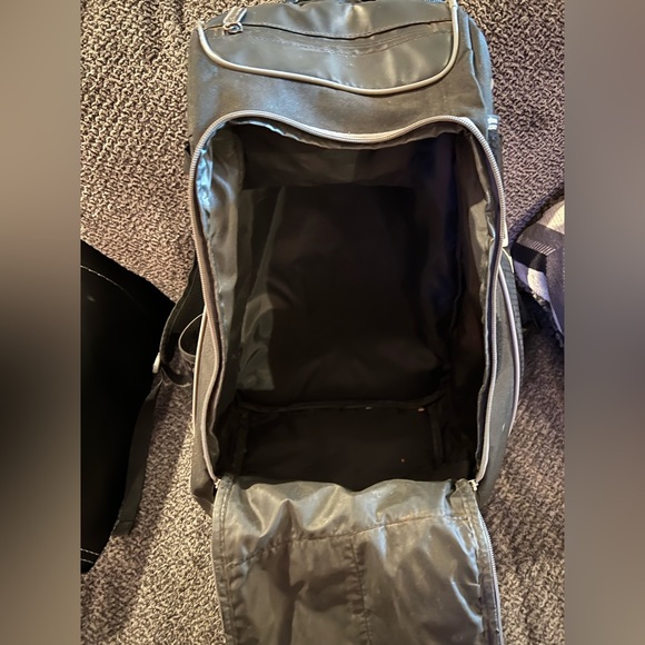 Easton baseball/softball bag - Picture 6 of 6